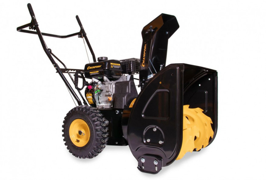 Снегоуборщик бензиновый Champion ST656
