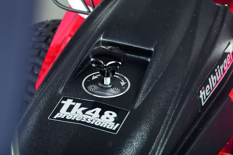Подметально-уборочная машина TIELBUERGER TK48 Professional (Honda GXV160)