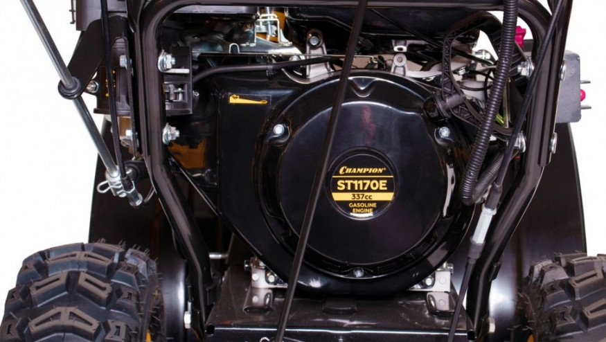 Снегоуборщик Champion ST1170E